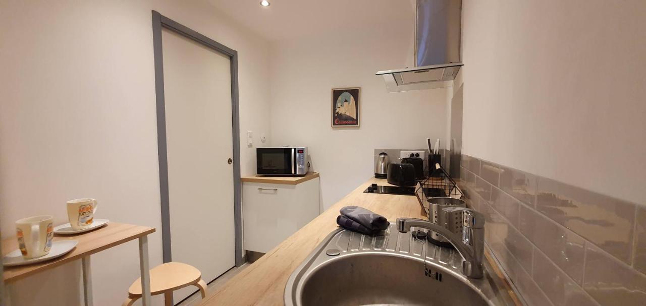 Studio Et A 2 Pas De La Cite Apartment