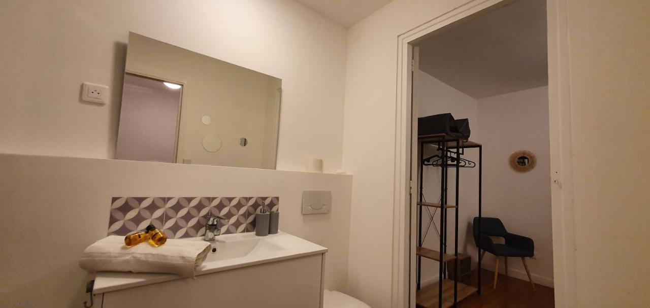 Studio Et A 2 Pas De La Cite